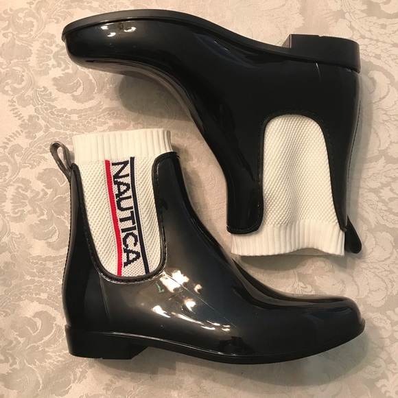 womens black rain booties